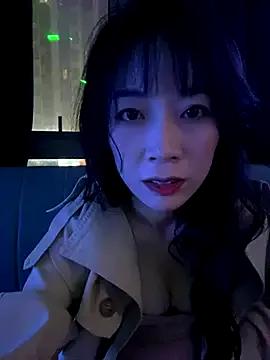 Photos of yourkeer from StripChat is Freechat