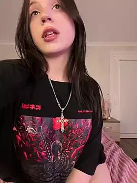 Check-out your craziest wishes with our pick of gaming cams models, featuring big knockers, round tails and tight twats.