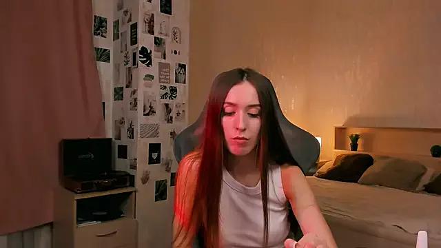 Check-out your craziest wishes with our pick of gaming cams models, featuring big knockers, round tails and tight twats.