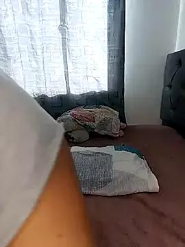 Yummyyeta from StripChat