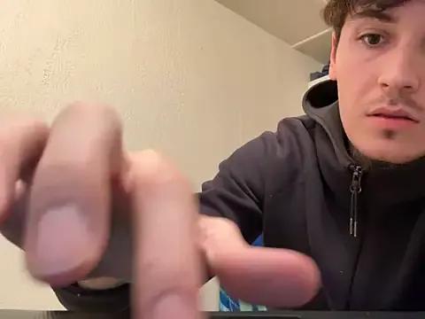 Yungstudbev from StripChat is Freechat
