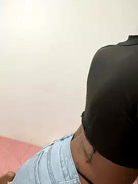 zaracollins01 from StripChat is Freechat