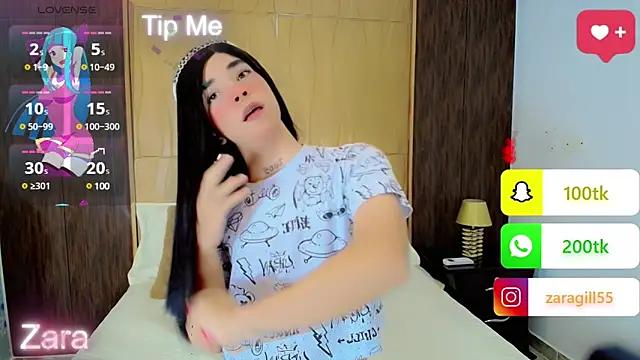 zaragill_x from StripChat is Freechat