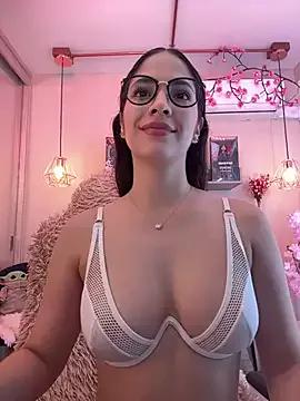 Photos of Zoe_Bae from StripChat is Freechat