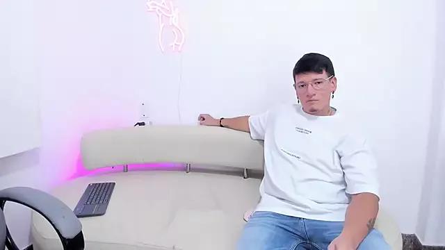 ZoeandEthan from StripChat is Freechat