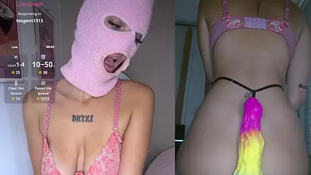 Photos of zoeypink from StripChat is Freechat