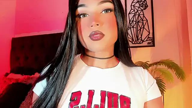 Zz_hornysTS_ from StripChat is Freechat