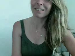 Photos of Alyna from xCams is Freechat